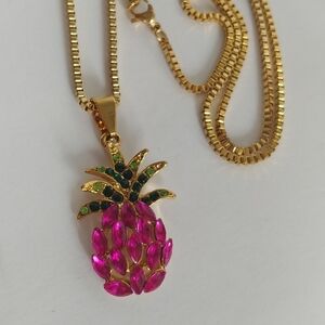 Fuschia Pink Crystal Pineapple Pendant and Chain Necklace Gold Plated Steel New